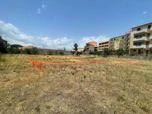 casa indipendente in vendita a Reggio di Calabria in zona San Gregorio