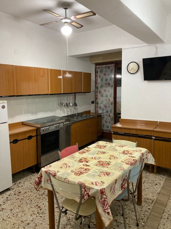 appartamento in vendita a Reggio di Calabria in zona Sbarre