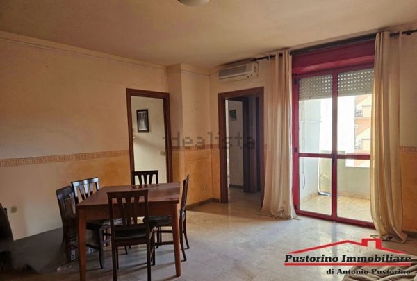 appartamento in vendita a Reggio di Calabria in zona Modena