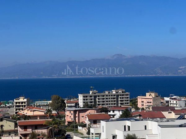 casa indipendente in vendita a Reggio di Calabria in zona San Leo