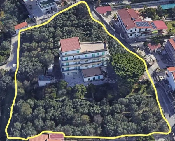 casa indipendente in vendita a Reggio di Calabria in zona San Gregorio