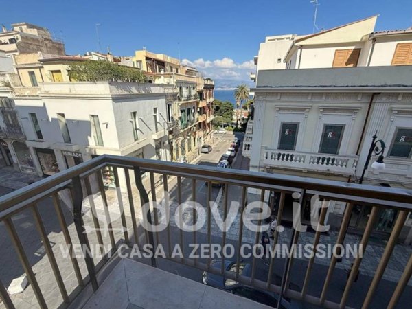 appartamento in vendita a Reggio di Calabria in zona Centro Storico
