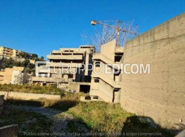 locale commerciale in vendita a Reggio di Calabria in zona Spirito Santo