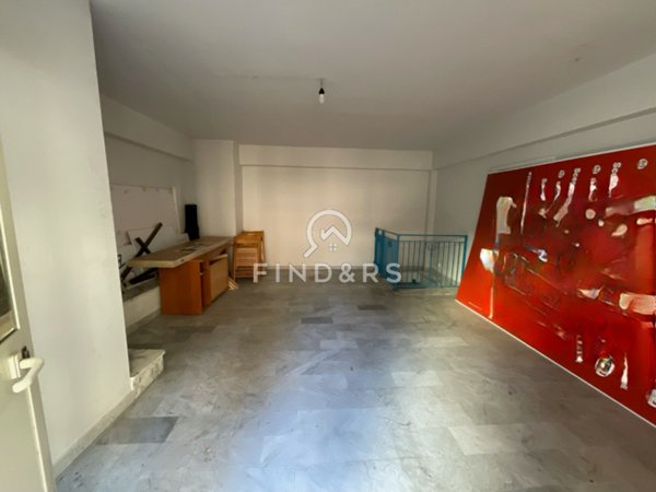 ufficio in vendita a Reggio di Calabria in zona Centro Storico