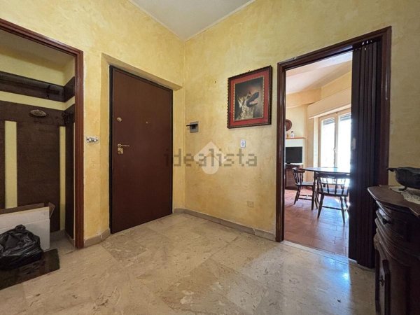 appartamento in vendita a Reggio di Calabria in zona Sbarre