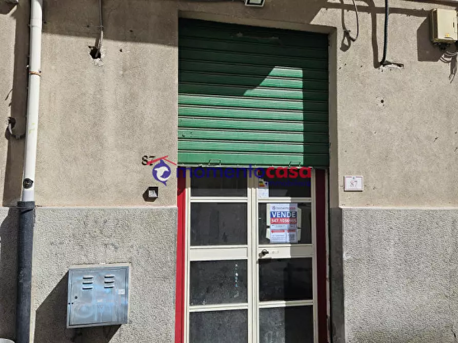 locale commerciale in vendita a Reggio di Calabria in zona Centro Storico