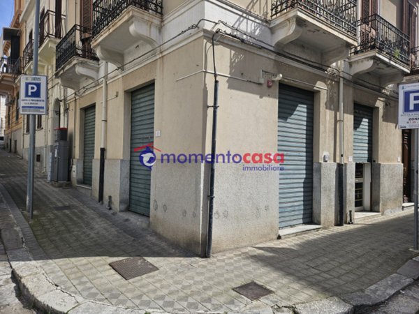 negozio in vendita a Reggio di Calabria in zona Centro Storico