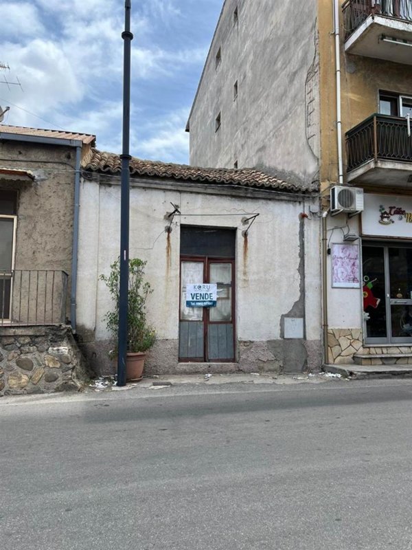 casa indipendente in vendita a Reggio di Calabria in zona Gallico Superiore