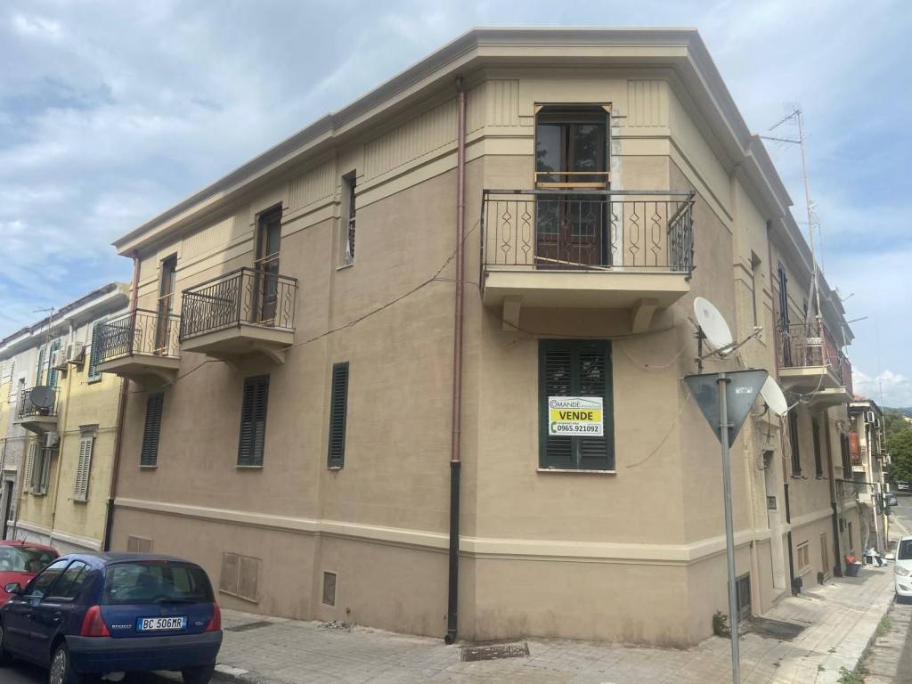appartamento in vendita a Reggio di Calabria in zona Centro Storico