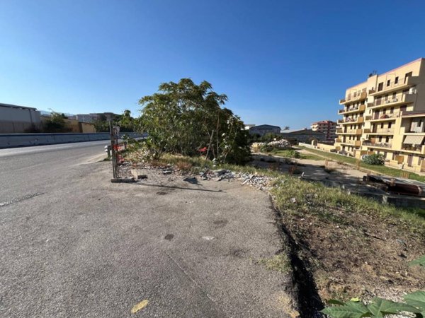 terreno agricolo in vendita a Reggio di Calabria in zona Gallina