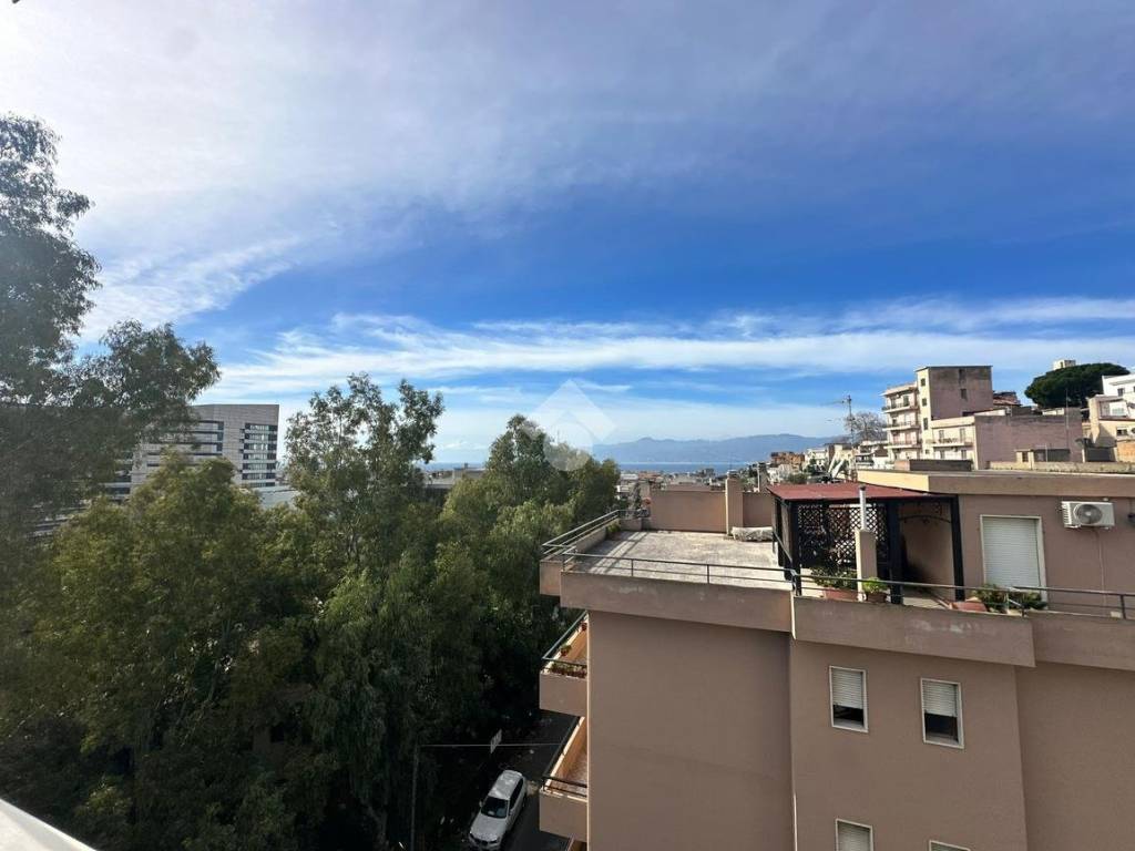 appartamento in vendita a Reggio di Calabria in zona Eremo