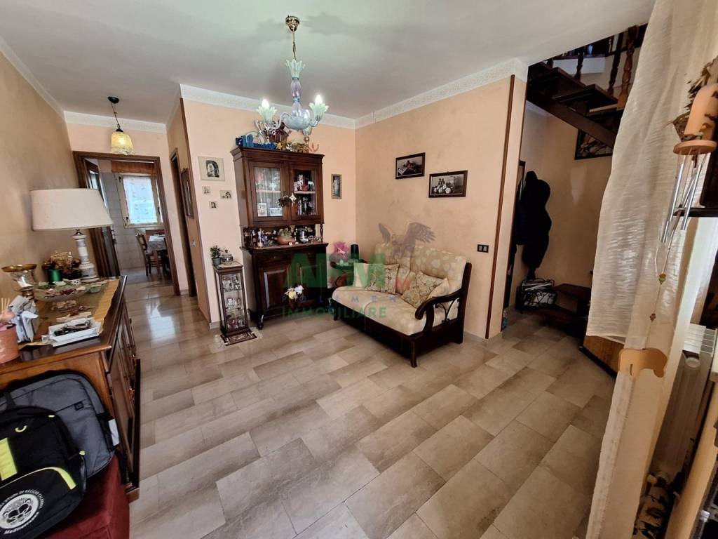 appartamento in vendita a Reggio di Calabria in zona Sbarre