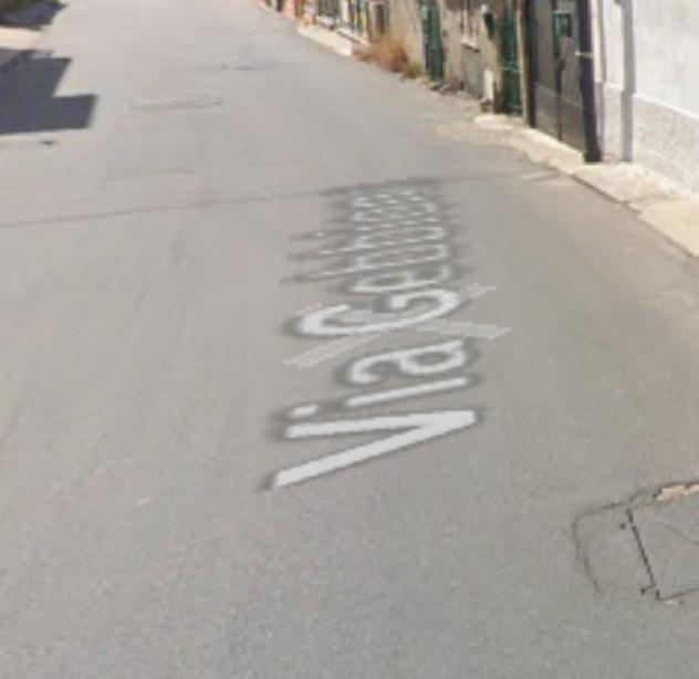 locale di sgombero in vendita a Reggio di Calabria in zona Gebbione