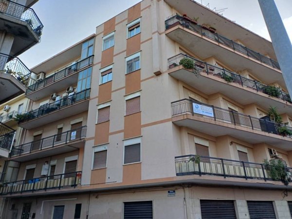 appartamento in vendita a Reggio di Calabria in zona Rione Ferrovieri