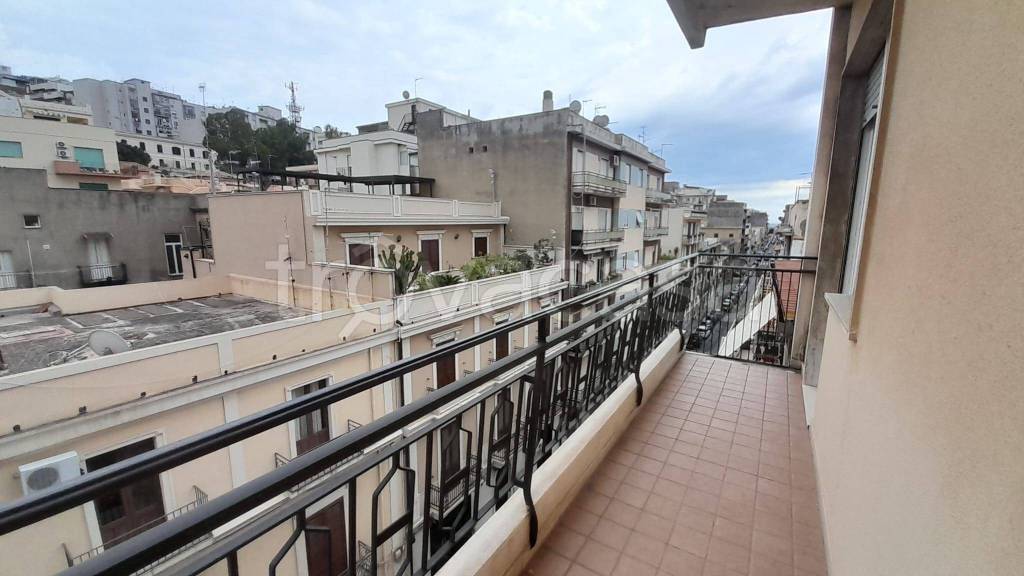 appartamento in vendita a Reggio di Calabria in zona Centro Storico