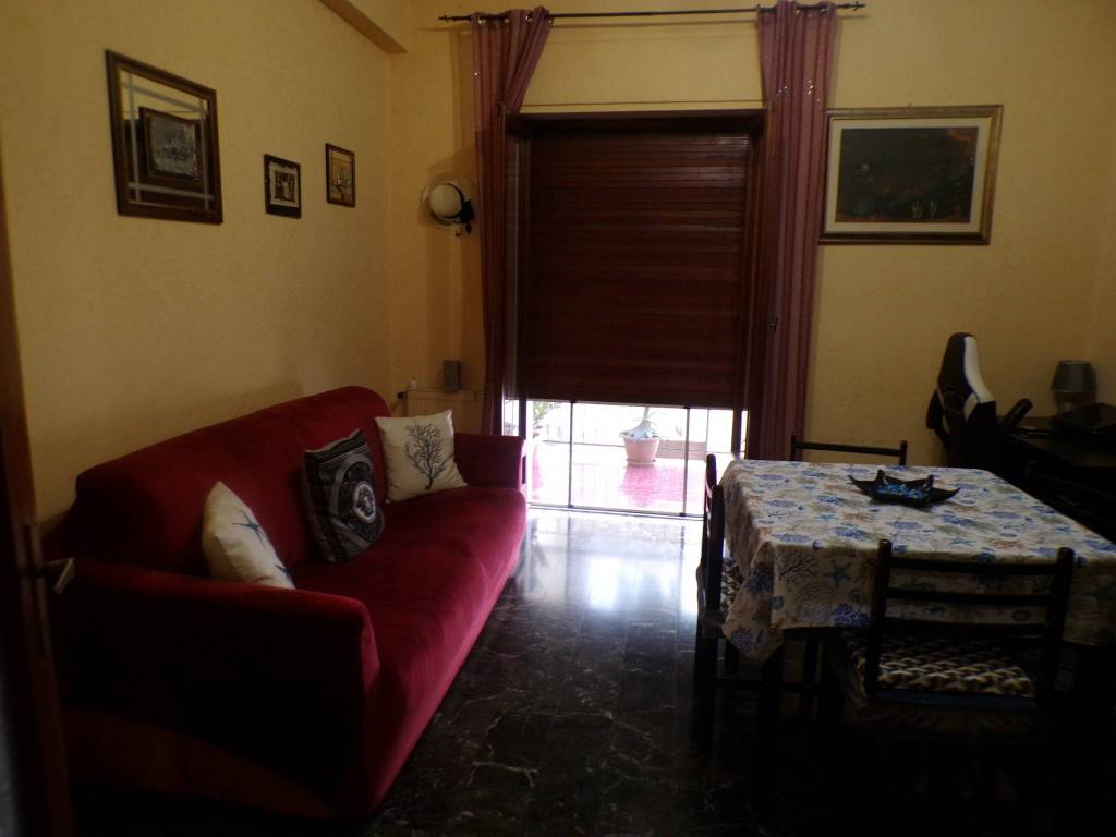 appartamento in vendita a Reggio di Calabria in zona Sbarre
