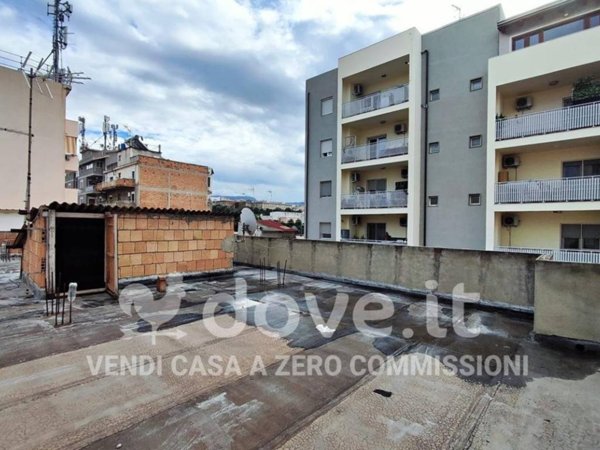 appartamento in vendita a Reggio di Calabria in zona Sbarre