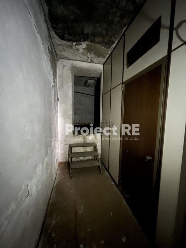 negozio in vendita a Reggio di Calabria in zona Centro Storico