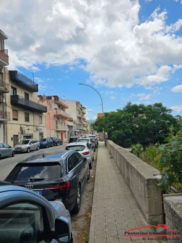 casa indipendente in vendita a Reggio di Calabria in zona Rione Ferrovieri