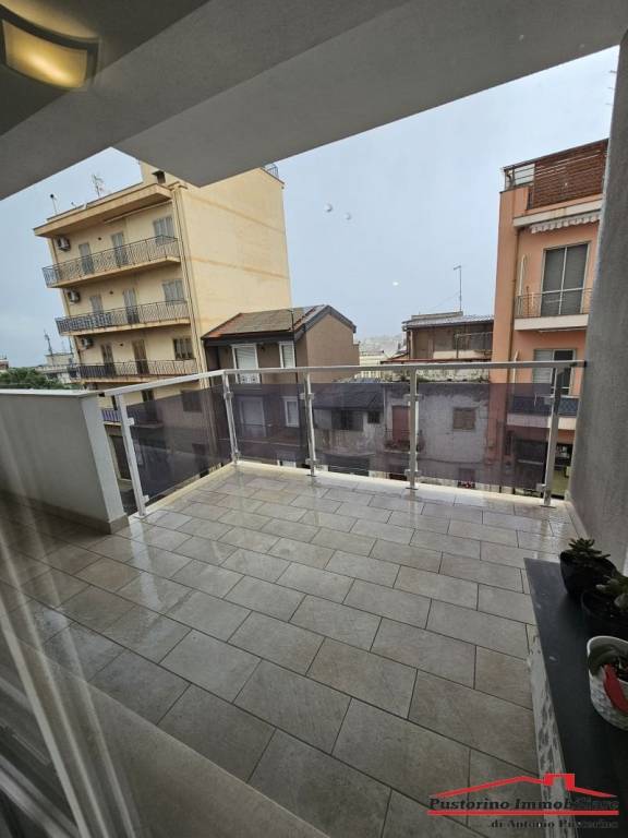appartamento in vendita a Reggio di Calabria in zona Modena