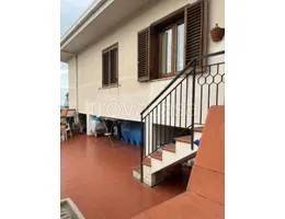 appartamento in vendita a Reggio di Calabria in zona Catona