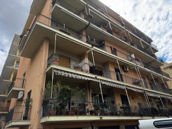 appartamento in vendita a Reggio di Calabria in zona San Brunello