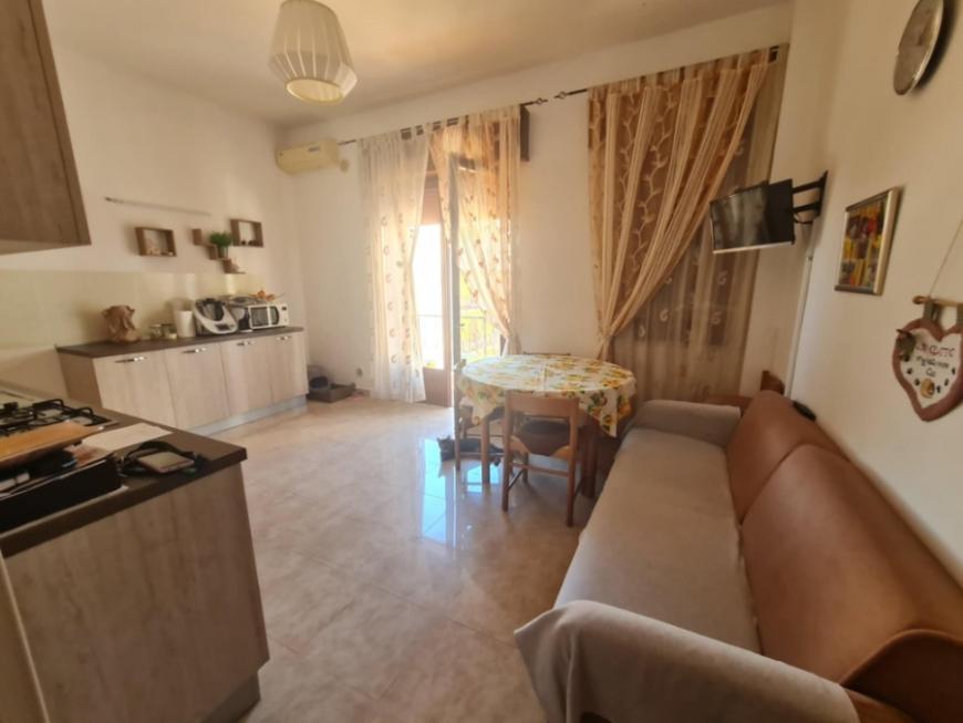 appartamento in vendita a Reggio di Calabria in zona Sbarre