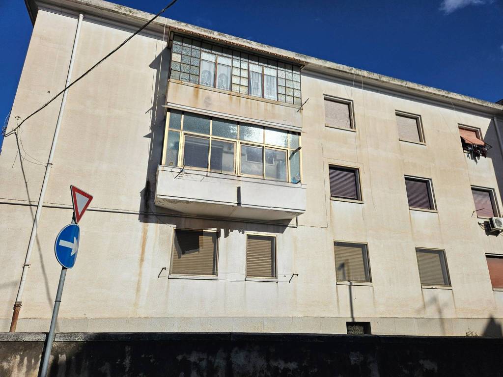 appartamento in vendita a Reggio di Calabria in zona Stadio