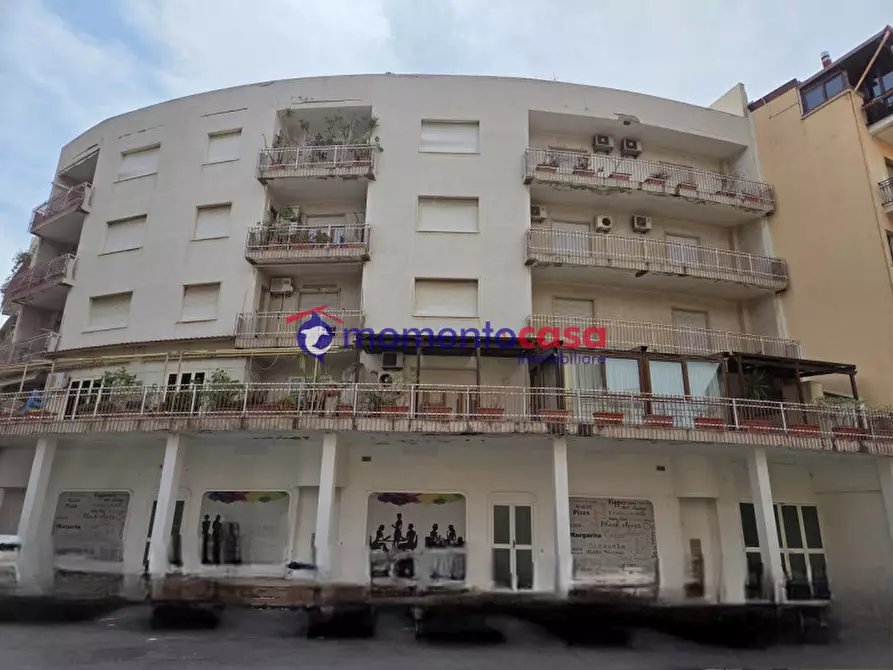 appartamento in vendita a Reggio di Calabria in zona Sbarre