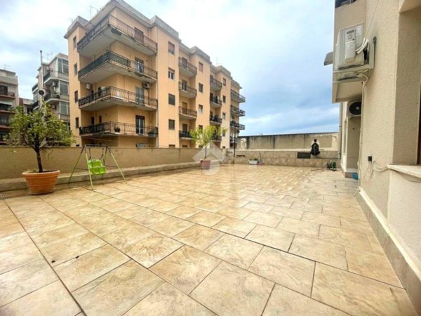 appartamento in vendita a Reggio di Calabria in zona Sbarre