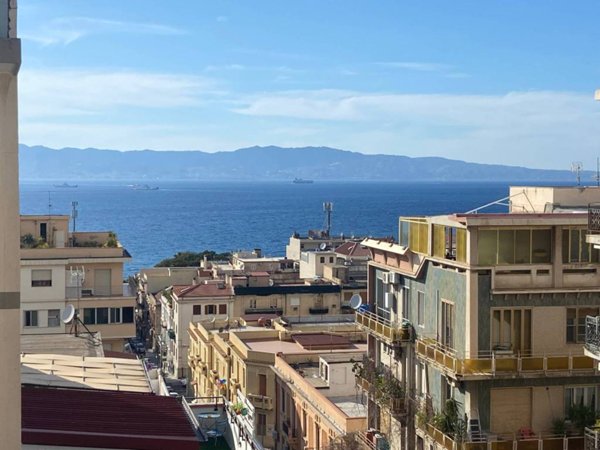 appartamento in vendita a Reggio di Calabria in zona Centro Storico