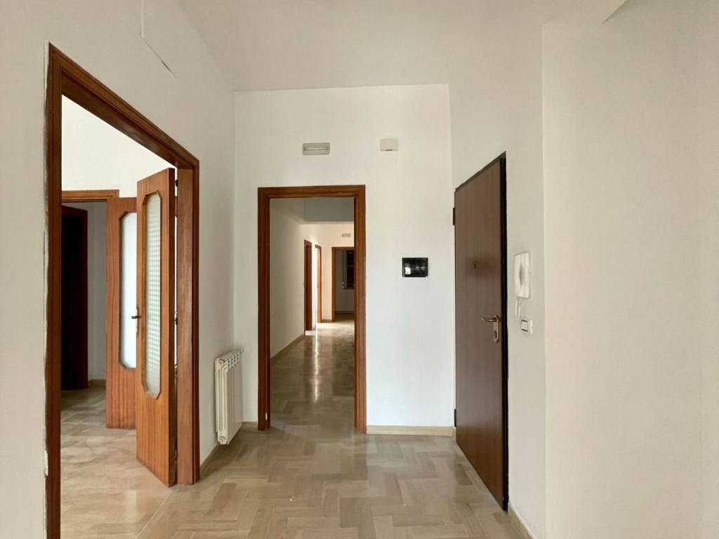 appartamento in vendita a Reggio di Calabria in zona Sbarre