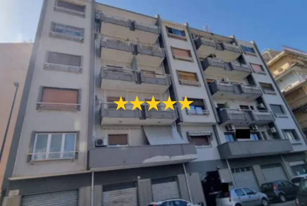 appartamento in vendita a Reggio di Calabria in zona Pineta Zerbi