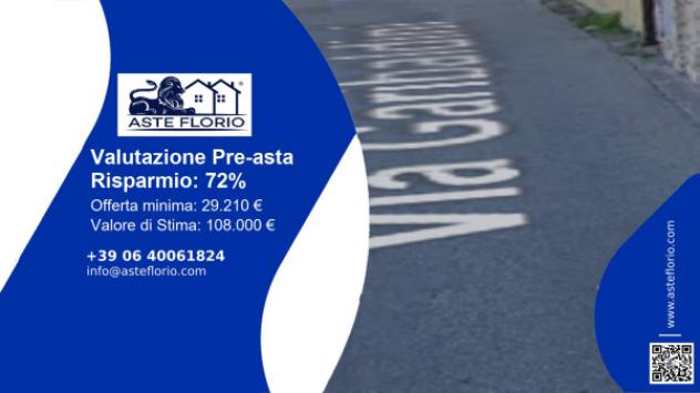 negozio in vendita a Reggio di Calabria in zona Catona