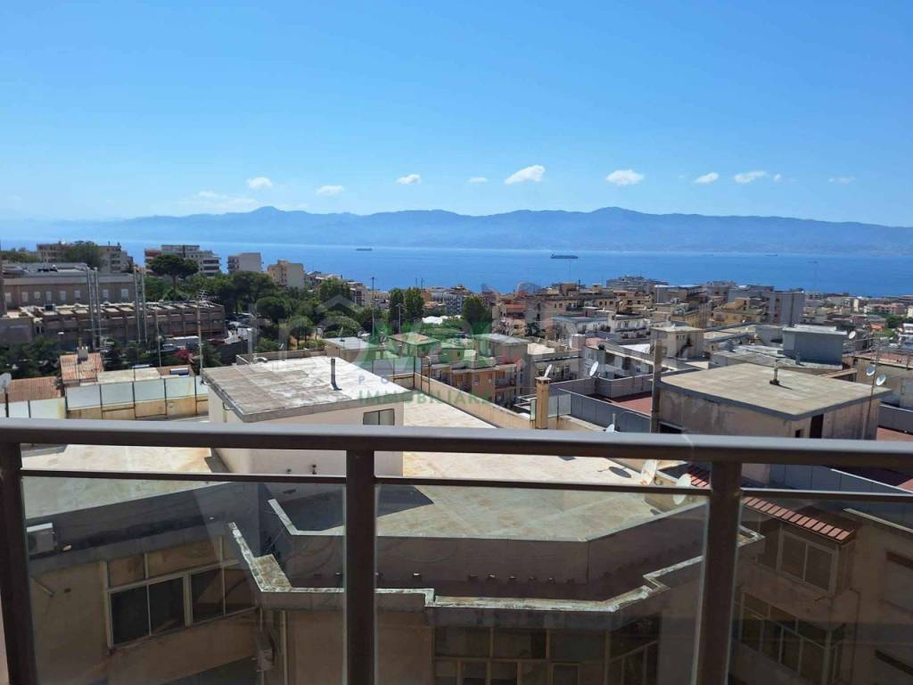 appartamento in vendita a Reggio di Calabria in zona Eremo