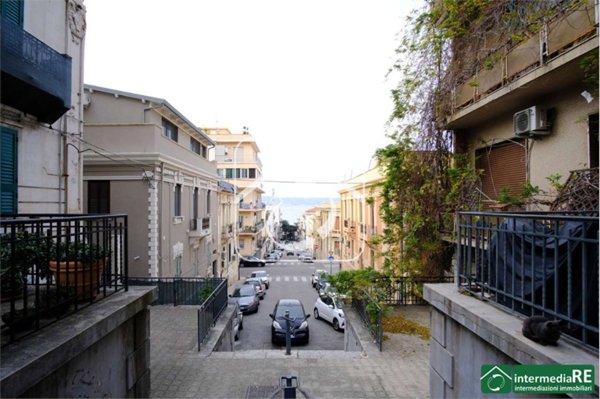 casa indipendente in vendita a Reggio di Calabria in zona Centro Storico