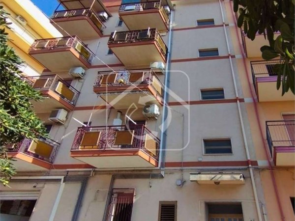 appartamento in vendita a Reggio di Calabria in zona Modena