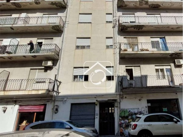 appartamento in vendita a Reggio di Calabria in zona Modena