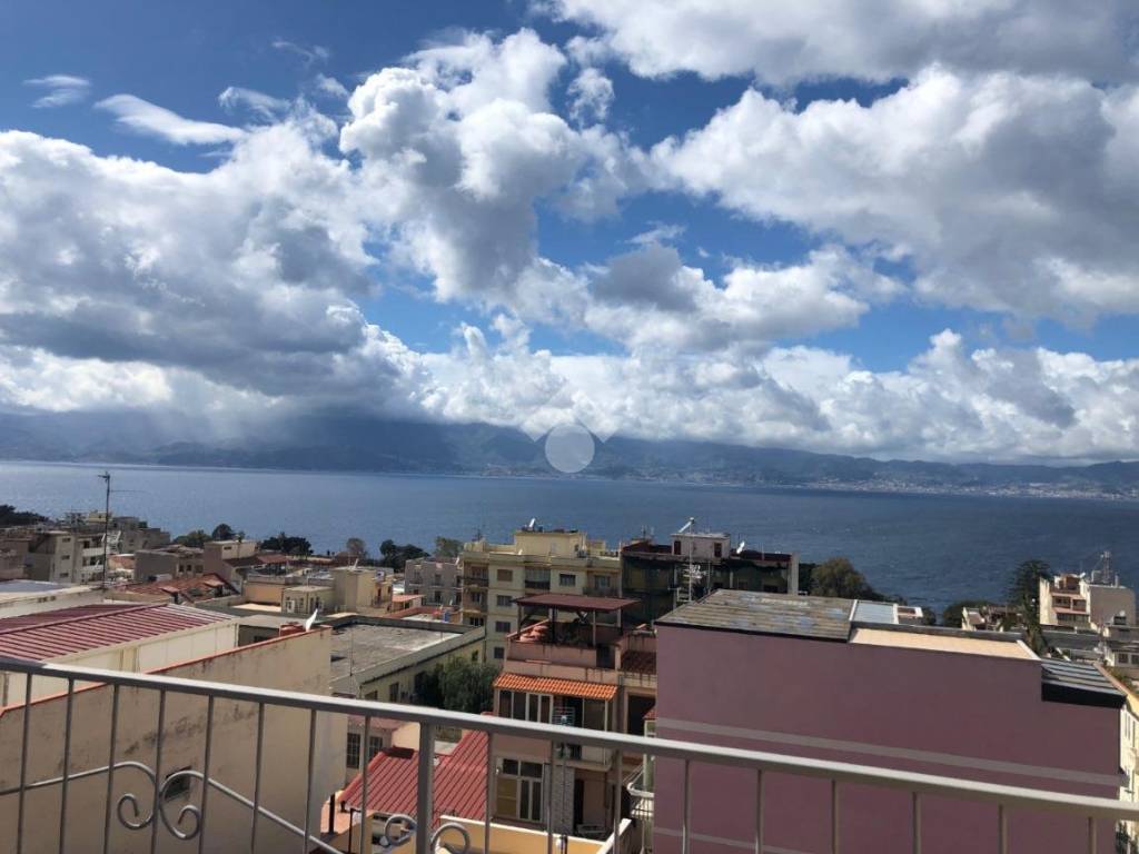 appartamento in vendita a Reggio di Calabria in zona Centro Storico