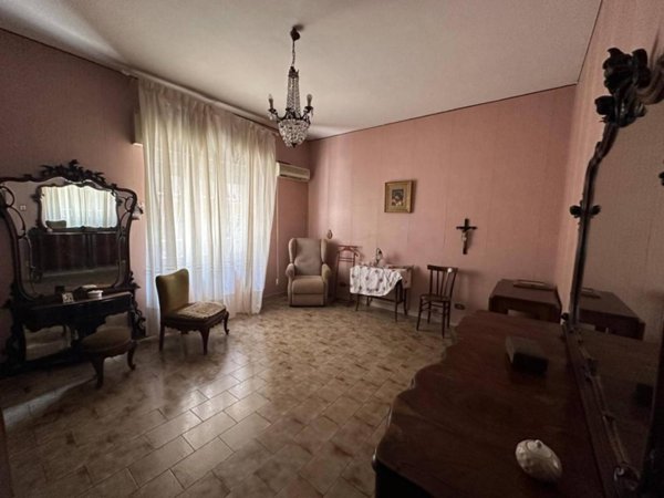 appartamento in vendita a Reggio di Calabria in zona Sbarre