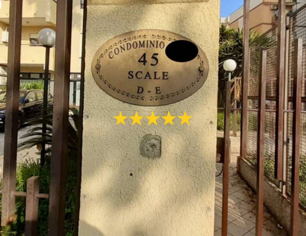 appartamento in vendita a Reggio di Calabria in zona Rione Ferrovieri