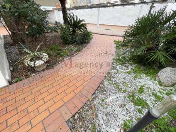 villa in vendita a Reggio di Calabria in zona Pellaro