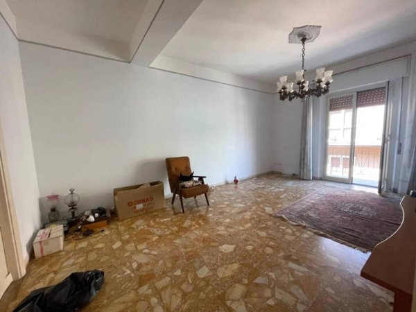 appartamento in vendita a Reggio di Calabria in zona Sbarre