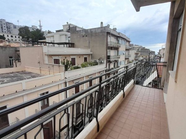 appartamento in vendita a Reggio di Calabria in zona Centro Storico