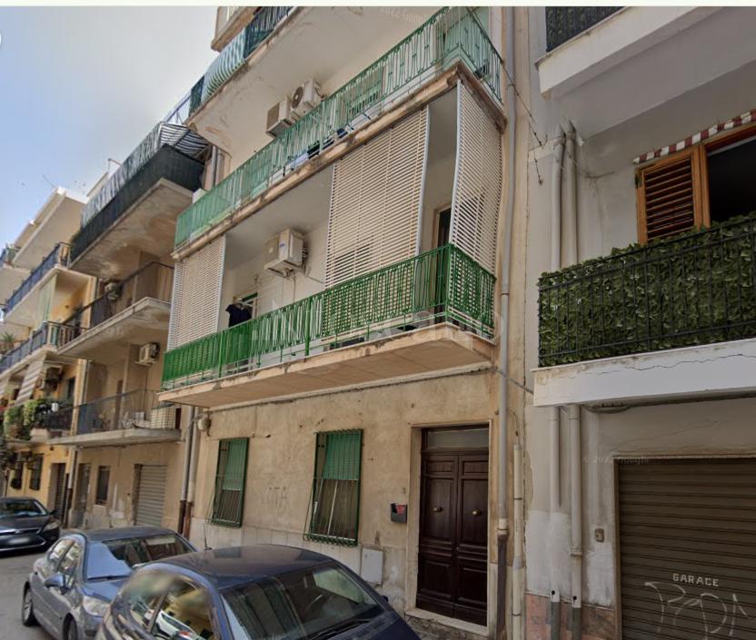 appartamento in vendita a Reggio di Calabria in zona Sbarre