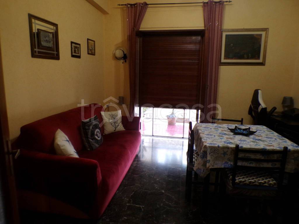 appartamento in vendita a Reggio di Calabria in zona Stadio