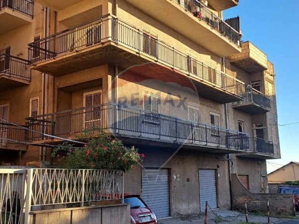 appartamento in vendita a Reggio di Calabria in zona Gebbione