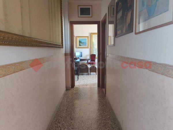 appartamento in vendita a Reggio di Calabria in zona Gebbione