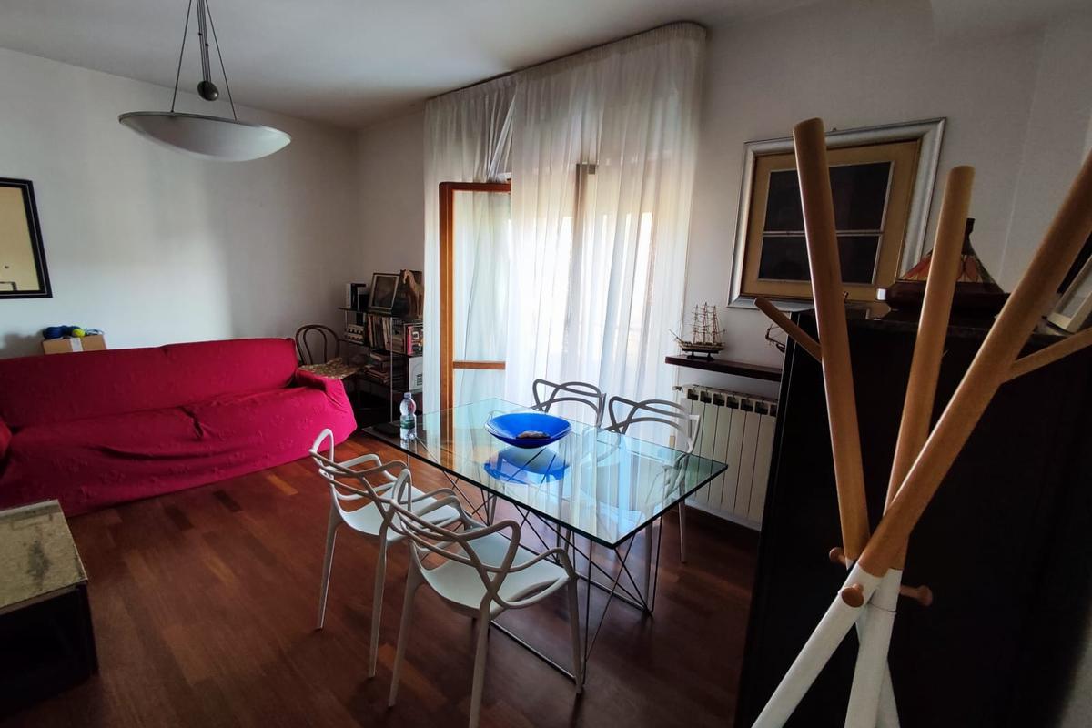 appartamento in vendita a Reggio di Calabria in zona Sbarre