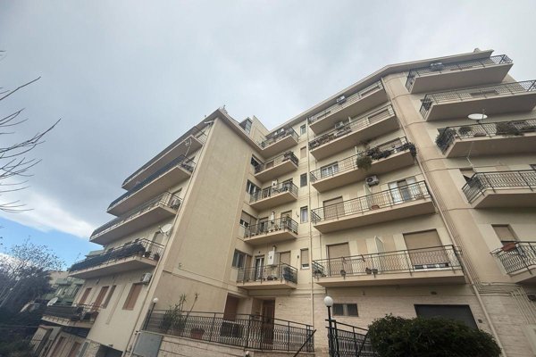 appartamento in vendita a Reggio di Calabria in zona Tremulini